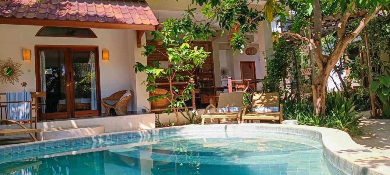 Hotel Soraya Yoga Wellness Center Gili Trawangan Exterior foto