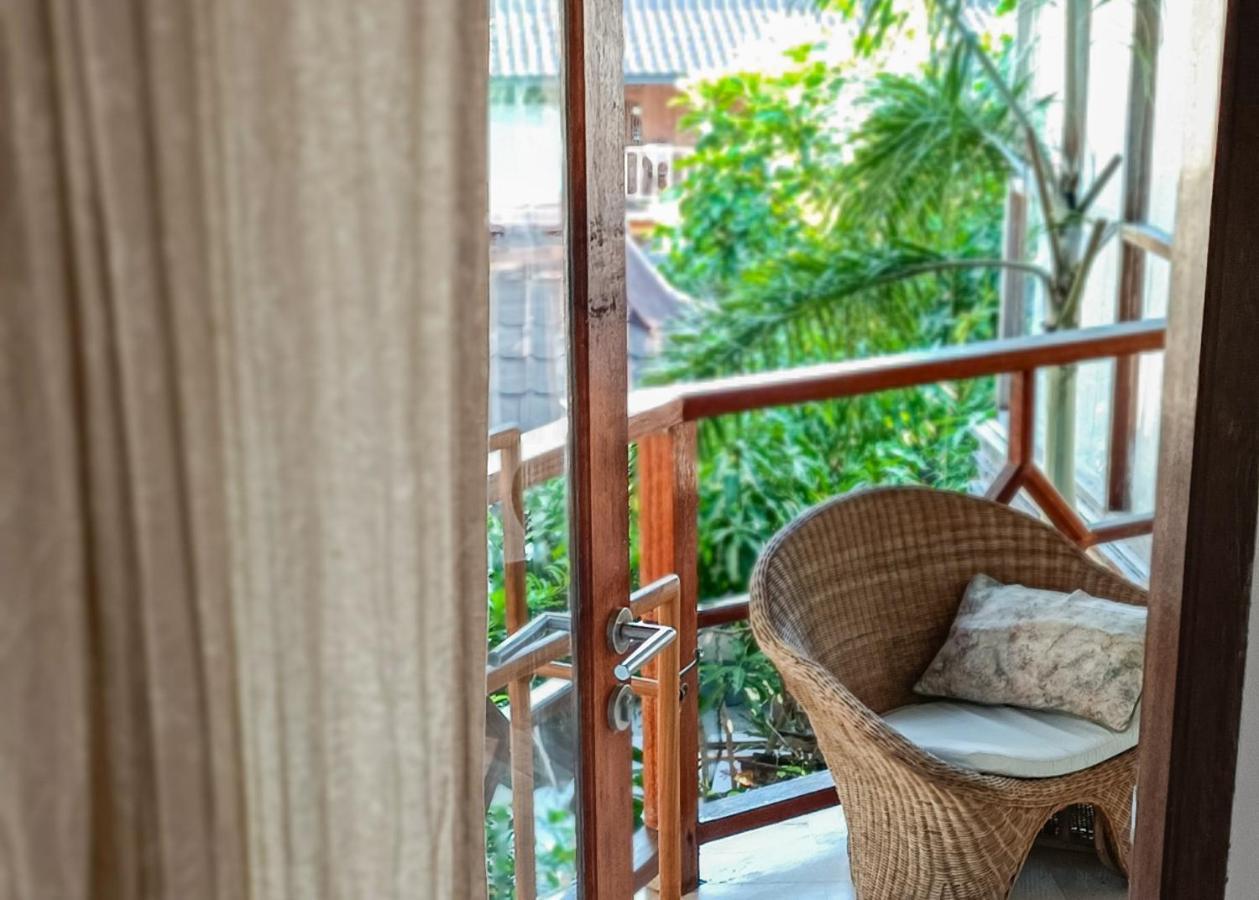 Hotel Soraya Yoga Wellness Center Gili Trawangan Exterior foto
